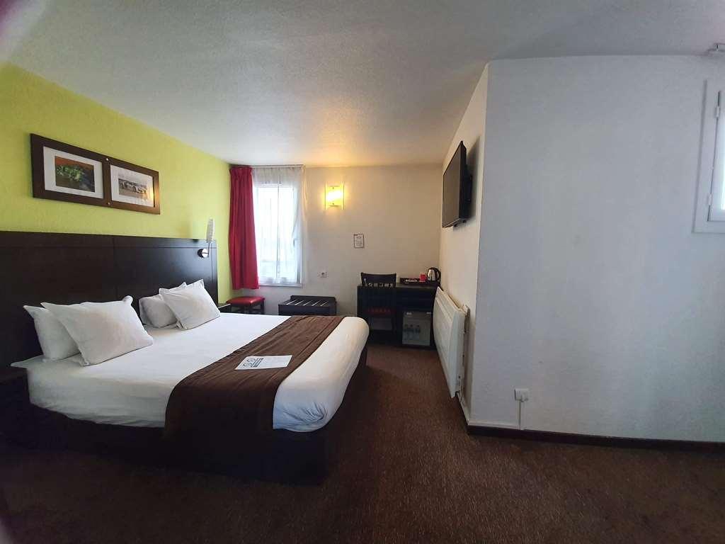 Enzo Hotels Cannes-Ecluse By Kyriad Direct Room photo